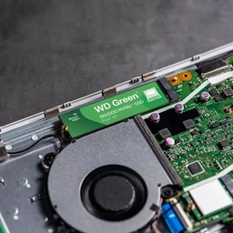 WD Green SN3000(WDS100T4G0E-00CPSO) 1TB NVMe SSD, M.2 Interface, PCIe Gen4, 2280, Read 5000MB/s, Write 4200MB/s, 3 Year Limited Warranty — image 3