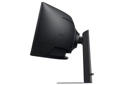 Samsung S95UC — image 11