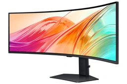 Samsung S95UC — image 17