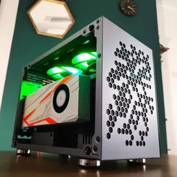 ITX Gaming PC - GTX 1080Ti 11GB & Intel i7! — image 4