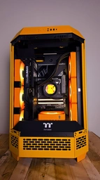 Pikachu-themed gaming PC — image 3