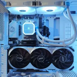 Gaming PC - RTX 4060Ti, Ryzen 7, 32GB RAM! — image 4