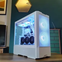 Gaming PC - RTX 4060Ti, Ryzen 7, 32GB RAM!