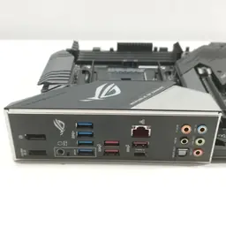 ASUS ROG STRIX X570-F Gaming, AMD AM4 Motherboard — image 3