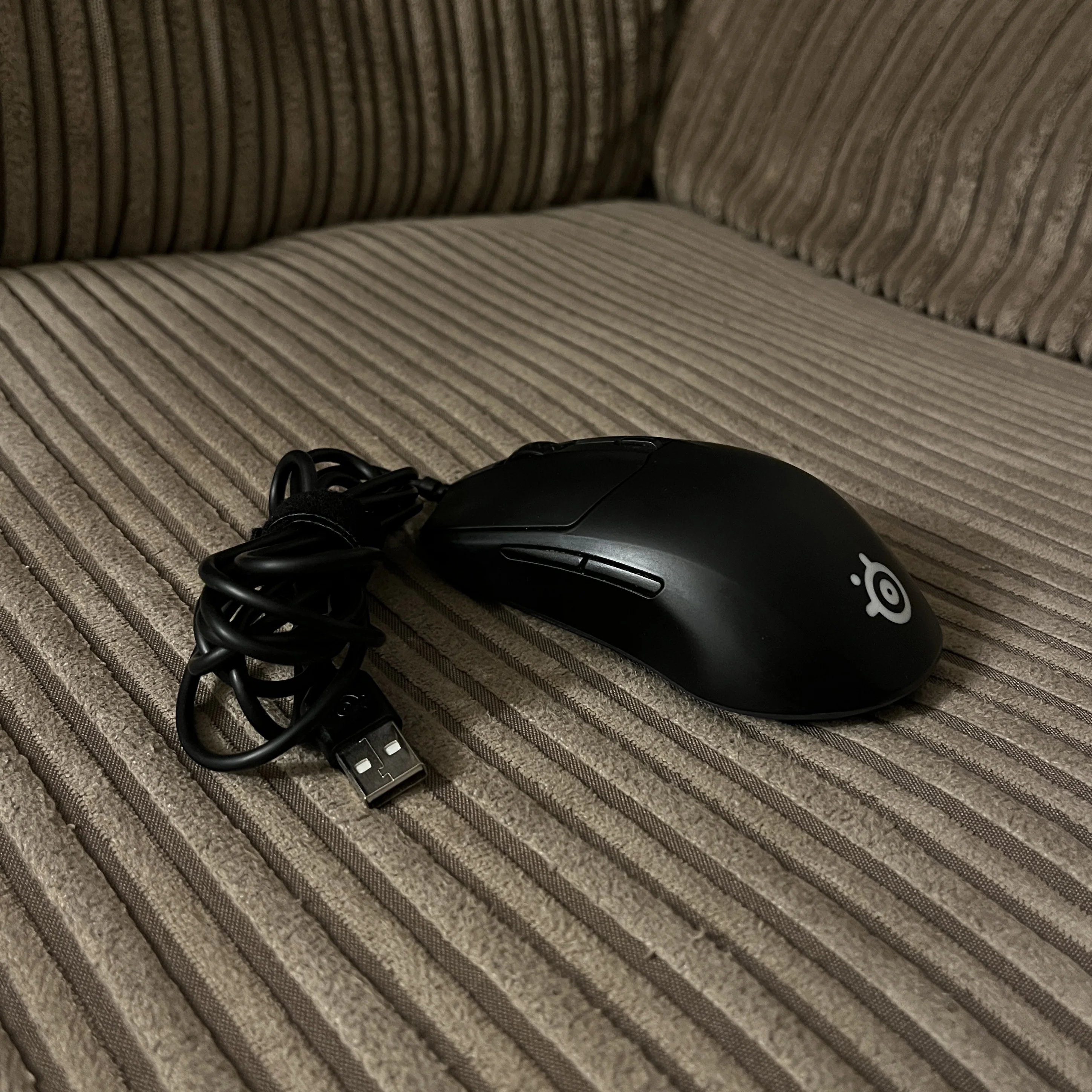 SteelSeries Rival 3 Wired Optical Mouse